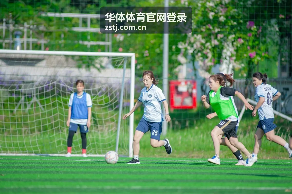 华体体育官网登录城市田径系列赛事主视觉